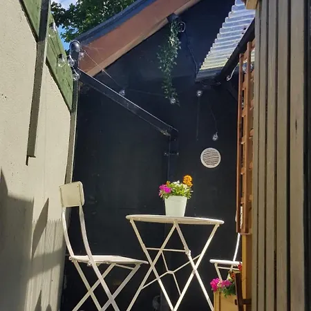 Sea And Self Contained *