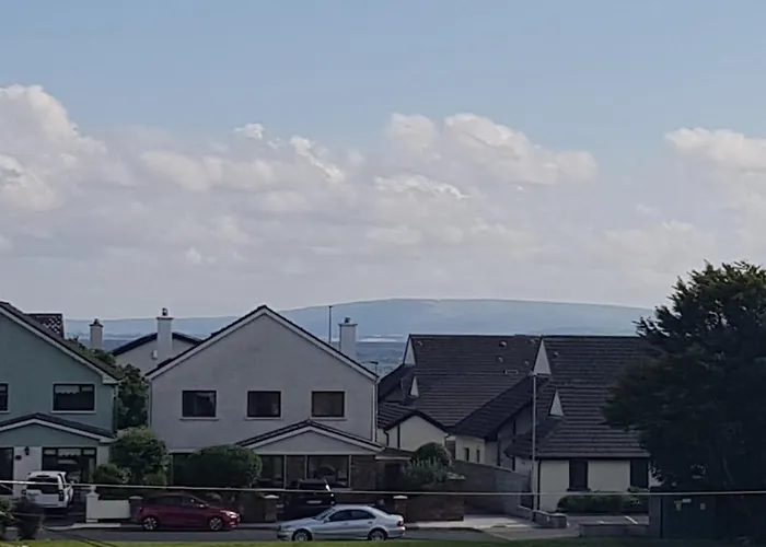 Sea And Self Contained * ゴールウェイ