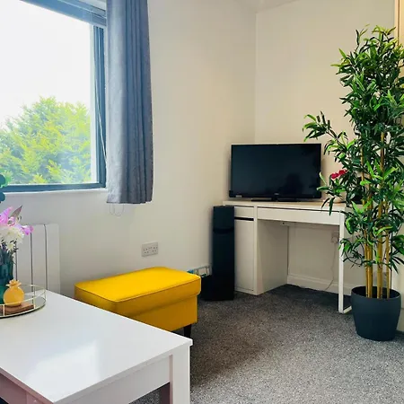 Sea And Self Contained *